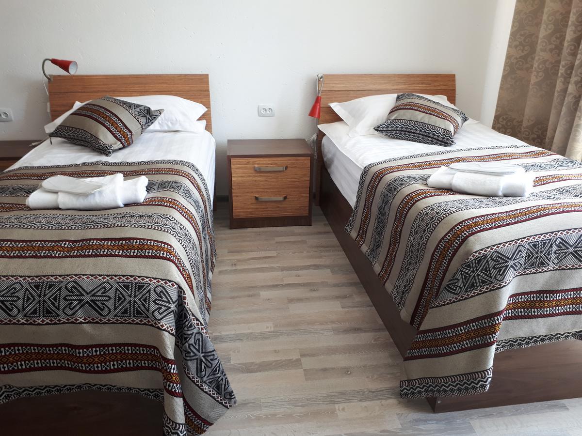 Khorog Lal Hotel المظهر الخارجي الصورة