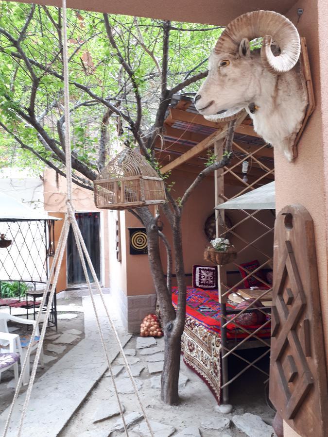 Khorog Lal Hotel المظهر الخارجي الصورة